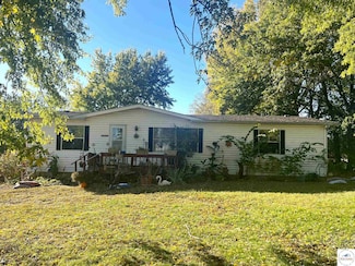 24119 Lacey Rd, Smithton, MO 65350