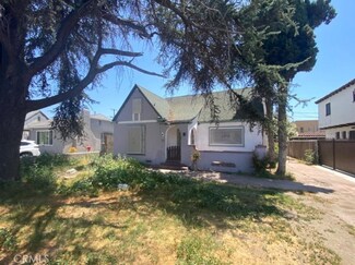 2640 Grand Ave, Huntington Park, CA 90255