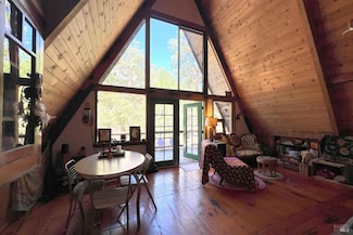 3984 Eagles Point Rd, Potter Valley, CA 95469