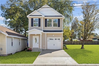 707 Ashley Ave, Suffolk, VA 23434