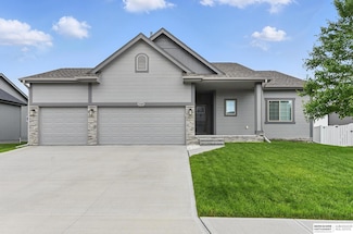 11745 S 113th St, Papillion, NE 68046