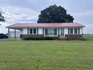 2206 Simmons Rd, Rives, TN 38253