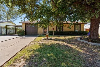 3120 Parliament St, Irving, TX 75062