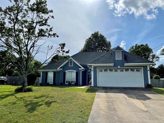 137 Old Orchard Rd, Deatsville, AL 36022