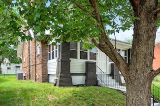 87 N Warren Ave, Columbus, OH 43204