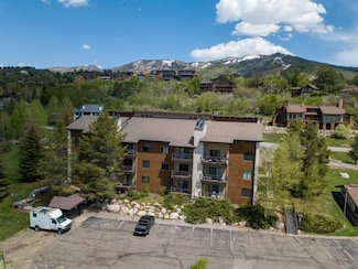 1945 Cornice Rd Unit 2433 (303D), Steamboat Springs, CO 80487