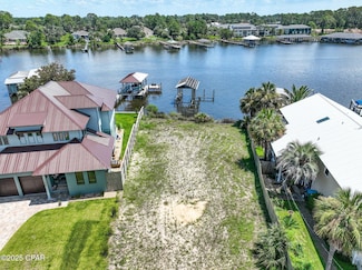 7204 S Lagoon Dr, Lower Grand Lagoon, FL 32408