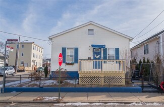 49 Leah St, Providence, RI 02908