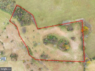 00 Country Castle Ln, Glasgow, VA 24555