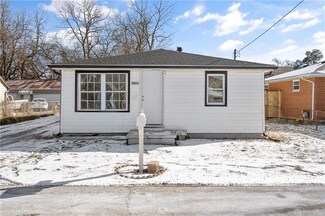 1708 Lowell Dr, Fairborn, OH 45324