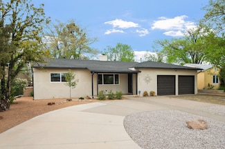 3611 MacKland Ave NE, Albuquerque, NM 87110