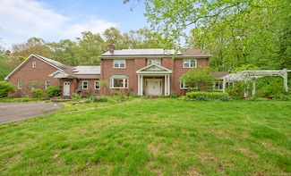 78 Blue Ridge Dr, Manchester, CT 06040