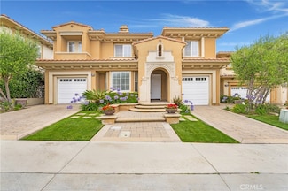 30 Vista Sole St, Dana Point, CA 92629