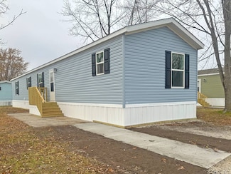 14876 Washington Rd Unit 155, West Burlington, IA 52655