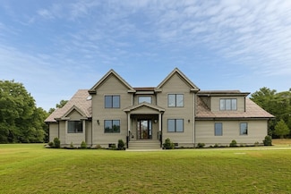 14 Fiske Pond Rd, Holliston, MA 01746
