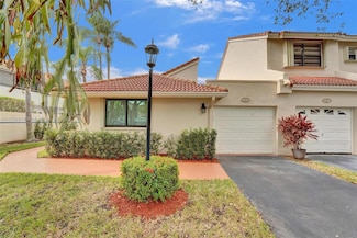 21150 Jib Ct Unit J11, Miami, FL 33180