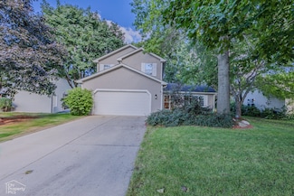 1021 Blue Ridge Pkwy, Algonquin, IL 60102