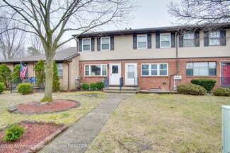 880 Cindy Ct, Brick, NJ 08724