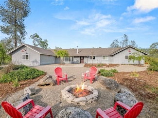 33269 River Knolls Rd, Coarsegold, CA 93614