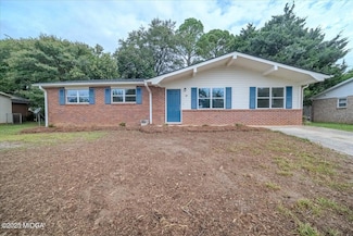 127 Sonja Dr, Warner Robins, GA 31088