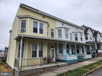39 Race St, Cumberland, MD 21502