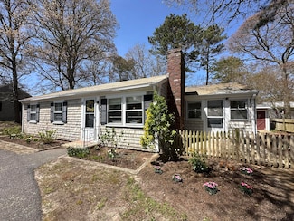 28 Thorwald Dr, South Dennis, MA 02660