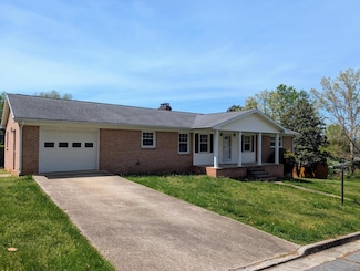 105 Poplar Ave, Buena Vista, VA 24416
