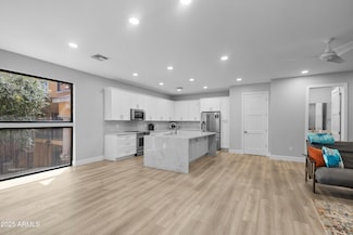 607 S Wilson St, Tempe, AZ 85281