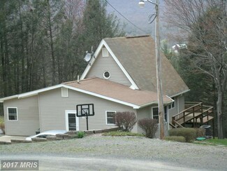 18530 Blackberry Dr, Three Springs, PA 17264