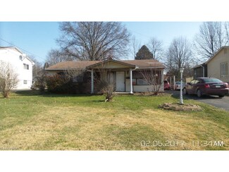 1325 Scioto St, Youngstown, OH 44505