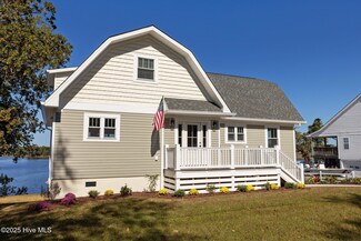 168 Dogwood Dr, Swansboro, NC 28584