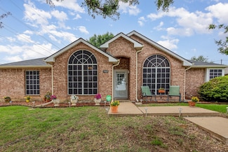 900 Valley View Dr, Lewisville, TX 75067