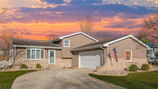 104 Olive Ct, Hebron, IN 46341