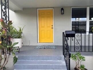 1842 Funston St Unit 1-2, Hollywood, FL 33020