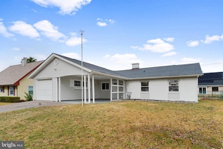 39 Babbitt Ln, Willingboro, NJ 08046