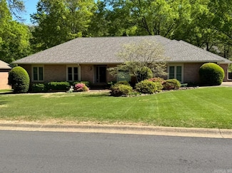 304 Quail Creek Rd, Hot Springs National Park, AR 71901