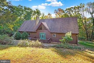 5601 Crone Rd, Dover, PA 17315