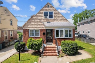 116-38 194th St, Jamaica, NY 11412