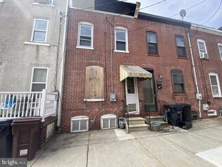 530 E 12th St, Wilmington, DE 19801