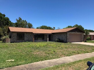 129 N Paul Revere Dr, Daytona Beach, FL 32119