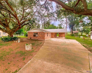 442 Crochet St, Morganza, LA 70759