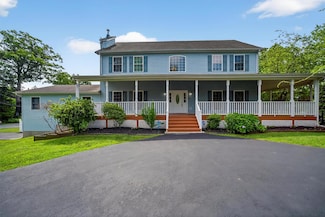 10 Highland Ave, Fort Montgomery, NY 10922