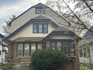 3747 N Vel R Phillips Ave, Milwaukee, WI 53212
