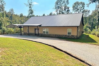 169 Henley Rd, Tullahoma, TN 37388