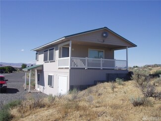 337 Rainbow Place W, Mattawa, WA 99349