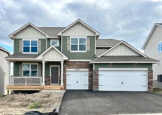 4714 Devonshire Ln, Chaska, MN 55318