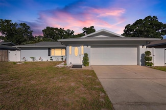 6634 Pinecrest Ln N, Pinellas Park, FL 33781