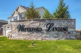 020 Waterford Rd, Urbandale, IA 50323