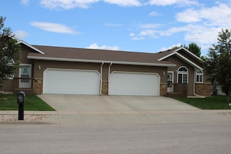 3436 Kyle St, Rapid City, SD 57701