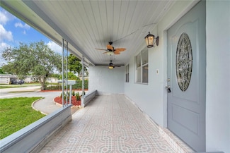 7451 Polk St, Hollywood, FL 33024